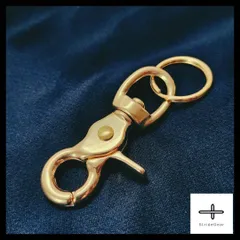 カラビナ フック 真鍮 キーホルダー キーリング ゴールド ビンテージ  シンプル 金具 パーツ ナスカン HUF ウォレットチェーン USA ベルト ストラップ  キーフック キーリング ヴィンテージ 男女兼用 新品 未使用 おしゃれ ゴールド 収納