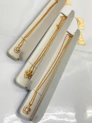 N 処分価格【ヴィンテージ】19 ニナリッチ NINA RICCI ゴールド モチーフ付き チェーンネックレス 3点セット 普段使い おしゃれ