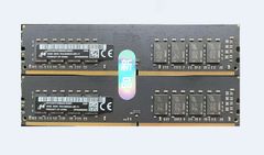 Micron DDR4 2666V 4GB × 8枚 - メルカリ