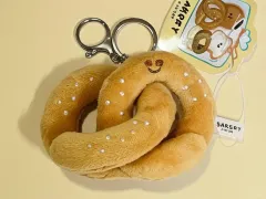 2025年最新】プレッツェル キーホルダーの人気アイテム - メルカリ