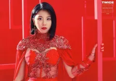 【中古】キャラカード チェヨン(赤衣装/棒持ち) ランダムトレーディングカード 「TWICE WORLD TOUR 2019 ”TWICELIGHTS” IN JAPAN」