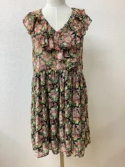 Ray BEAMS　黒にオレンジ系ブーケ柄 シフォンワンピ