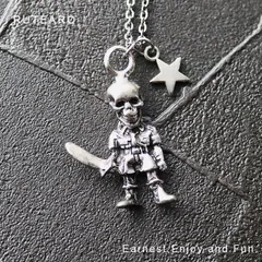 不敵な骸骨剣士のネックレス ― スカルネックレス 死神 メンズ ドクロ 骸骨 剣士 プレゼント プチギフト ペンダント アクセサリー 星 剣 ステンレスチェーン  ― 000798