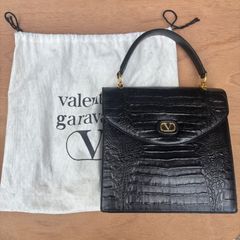 【valentino ヴァレンティノ】クロコ型押し ハンドバッグ レザー ブラック
