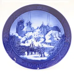 ロイヤルコペンハーゲン ROYAL COPENHAGEN クリスマスプレート 1997 ロスキレ大聖堂 飾り皿 ポーセリン  【ww】【中古】5000002801100155
