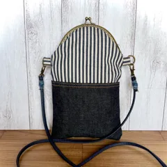 ヒッコリーのがま口ポシェット