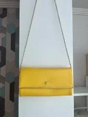 GUESS(ゲス) クロスバッグ