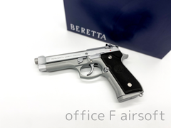 超話題作！ベレッタ 92FS INOX “ゴースト” セラコート エボリューション2 HW 発火モデルガン