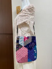 和風小物　ハンドメイド　和柄ショルダーバック　紺系