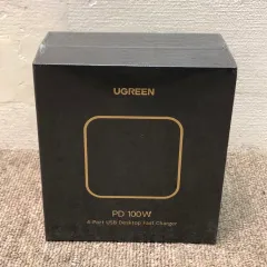 【新品未使用品】UGREEN ユーグリーン 卓上急速充電器 4ポート PD100W CD226　EKのサムネイル