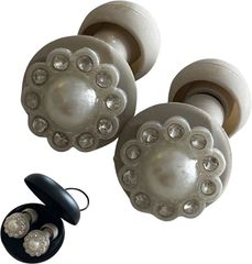 Item thumbnail for item ac152cf4-82eb-412b-a7fd-2560c2bd641e