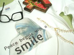 長袖　マザーテレサの長袖Ｔシャツ　マザーテレサ　ロンＴ　Mother Teresa　キリスト教　シスター　長袖Ｔシャツ