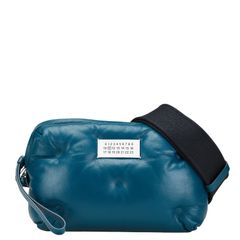 イチゴ 苺 モチーフ ペンダントネックレス K18YG イエローゴールド  