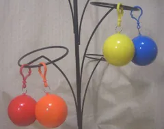 【タイムセール！】【１色１点づつの販売です！】【送料無料！】【携帯用雨具（雨合羽）】レディス　カラー無地、携帯用、レイン　ウェア＜４色展開：赤・オレンジ・イエロー・ブルー：フリーサイズ＞【329】【携帯用雨具】【通勤・通学・アウトドアに】【レイングッズ】