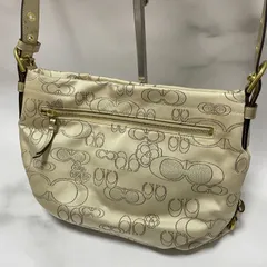 COACH コーチ シグネチャー ショルダーバッグ