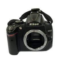 【美品】Nikon D5000 デジタルカメラボディ（訳アリ品） Nikon】ニコン『D5000ボディ』1230万画素 DXフォーマット SDHC
