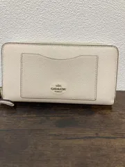 【中古美品正規品】COACH 長財布 オフホワイト ラウンドジップ