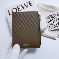 【新品未使用】Loewe スリム コンパクト ウォレット ロエベ カーキ 財布