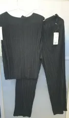 UNIQLO(ユニクロ) プリーツ 上下セット セット 黒 S