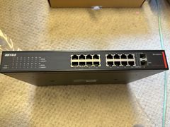 バッファロー　BS－GS2016 16 ポートGigabit Switch