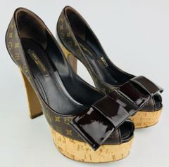 美品★LOUIS VUITTON・ルイヴィトン レディース レザー切替し モノグラム柄 ビックリボン チャンキーヒール パンプ（34）