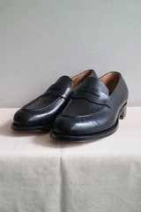 東原亜希　FORME ブラックエナメルローファー厚底　Lサイズ 東原亜希 FORME レインローファー L - メルカリ