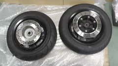 2025年最新】マジェスティC タイヤの人気アイテム - メルカリ