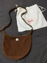 【minitmute】コーデュロイ ミニバッグ 5万円以下】minitmute(ミニットミュート)の美しいバッグに釘付け