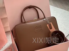 2024年最新】紗栄子 miumiuの人気アイテム - メルカリ