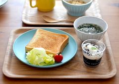 木製 カフェ トレー ノンスリップトレイ 360x280mm ウィロー 45138 キントー kinto クッチーナ トレー カフェ トレー 木製 トレー おしゃれ ノンスリップ ノンスリップトレー ノンスリップトレイ お盆 トレー お盆 トレー 北欧