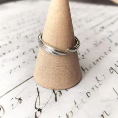 224M【フリーリング/シルバー925】天使の羽 翼 ツイスト ねじり リング 指輪 シンプル デザイン 高級感 上品 スタイリッシュ おしゃれ 普段使い デイリー カジュアル フォーマル どんな装いにも馴染む ユニセックス ギフト プレゼント 贈り物 記念日