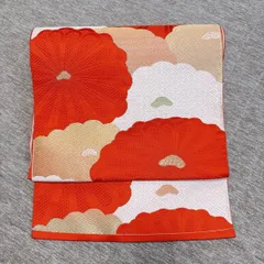 【た27】名古屋帯　赤×金雲　菊文様　吉祥柄　華やか　フォーマル 着物 金糸 昭和レトロ アンティークリメイク素材