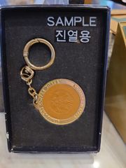 韓国限定 キーホルダー型 メタルチャーム スターバックスカード スタバ リザーブ オレンジ 店舗限定
