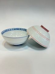 【新品・2個セット】有田焼　夫婦茶碗 植物陽刻 青赤ポイント φ12/11.5cm 白磁 食器 飯碗 ご飯茶碗 シンプルモダン 凸凹デザイン 立体文様 ペアセット 同柄湯呑みあり 日本製