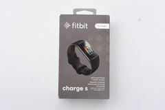 Fitbit Charge 5