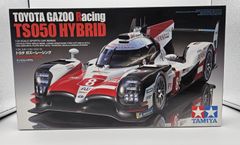 Item thumbnail for item 5ba71dbb-e374-4966-9390-608f1794e5cf