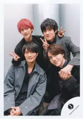 【中古】生写真(ジャニーズ) 美 少年/岩崎大昇・佐藤龍我・那須雄登・藤井直樹/上半身/「少年たち あの空を見上げて」グッズオフショット/公式生写真