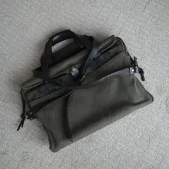 2025年最新】filson ブリーフケースの人気アイテム - メルカリ