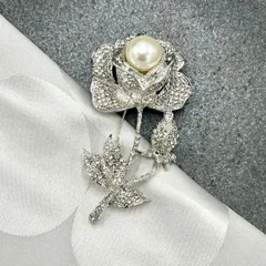 BC016 ブローチ 薔薇 バラ パールデザイン おしゃれ フォーマル 新品