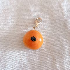 ミニチュア　黒ごまあんぱん　チャーム