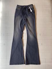 Item thumbnail for item 3a1c58ef-6a39-43a9-a942-3164852d0894