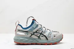 ASICS アシックス の新商品 カップル用 ストリームシューズ GEL - SONOMA SE、男女兼用 アウトドア用 ウォーキングシューズ、ドレインシューズです。