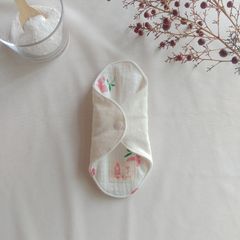 【布ナプキン】無添加コットンフランネル ネイビー花柄 40cm 7層仕立て 2枚 布ナプキン】無添加コットンフランネルとダブルガーゼ 花りぼん