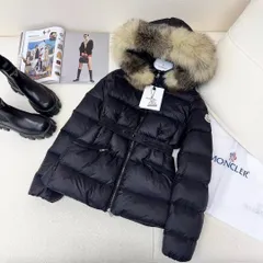 2025年最新】MONCLER ファーの人気アイテム - メルカリ