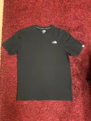 THE NORTH FACE(ザノースフェイス) 半袖 Tシャツ 出品