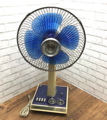 M*す様 昭和レトロ東芝Toshiba Crystal 扇風機「SF-30R」青 昭和 家電 Toshiba CRYSTAL ZEPHYR SF-30B 扇風機 - メルカリ