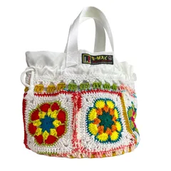 かわいい手編み巾着トートバッグ「フラワー」 新品 グラニースクエア ハンドメイド かぎ針編み 一点物 カラフル コットン糸またはアクリル糸を使用 ちくちくしない 大容量 内ポケット２つ付き