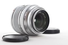 オリンパス標準レンズ M.zuiko 14-42mm☆普段使いから自撮りまで☆