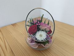 特徴ある形のボトル型花瓶 特徴ある形のボトル型花瓶 特徴ある形のボトル型花瓶 花瓶 ガラス