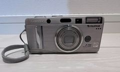 富士フイルム FinePix F700 デジタルカメラ